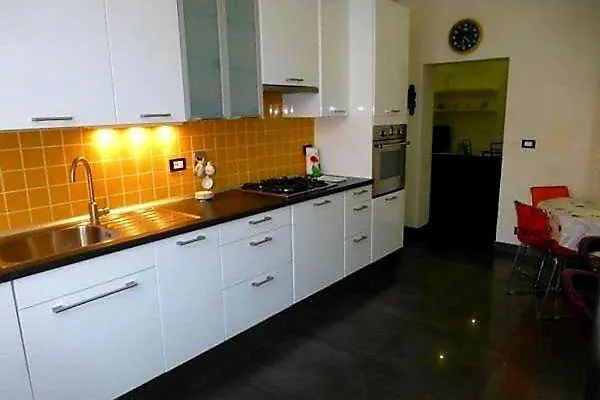 Luxury Central Station Apartment Bologna